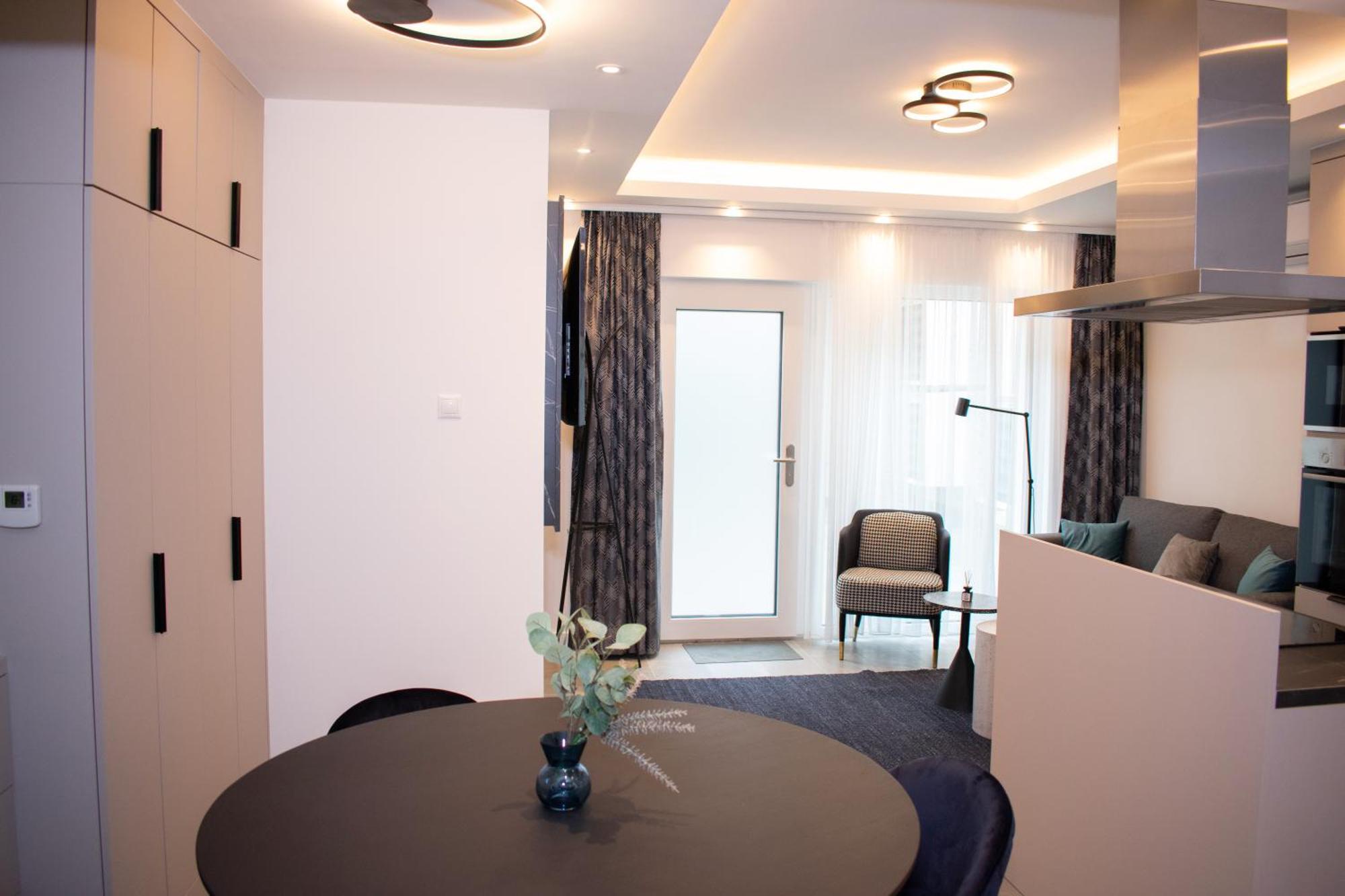 Luxury Cozy 2 Bdr Downtown Apt.4 Budapest Exteriör bild